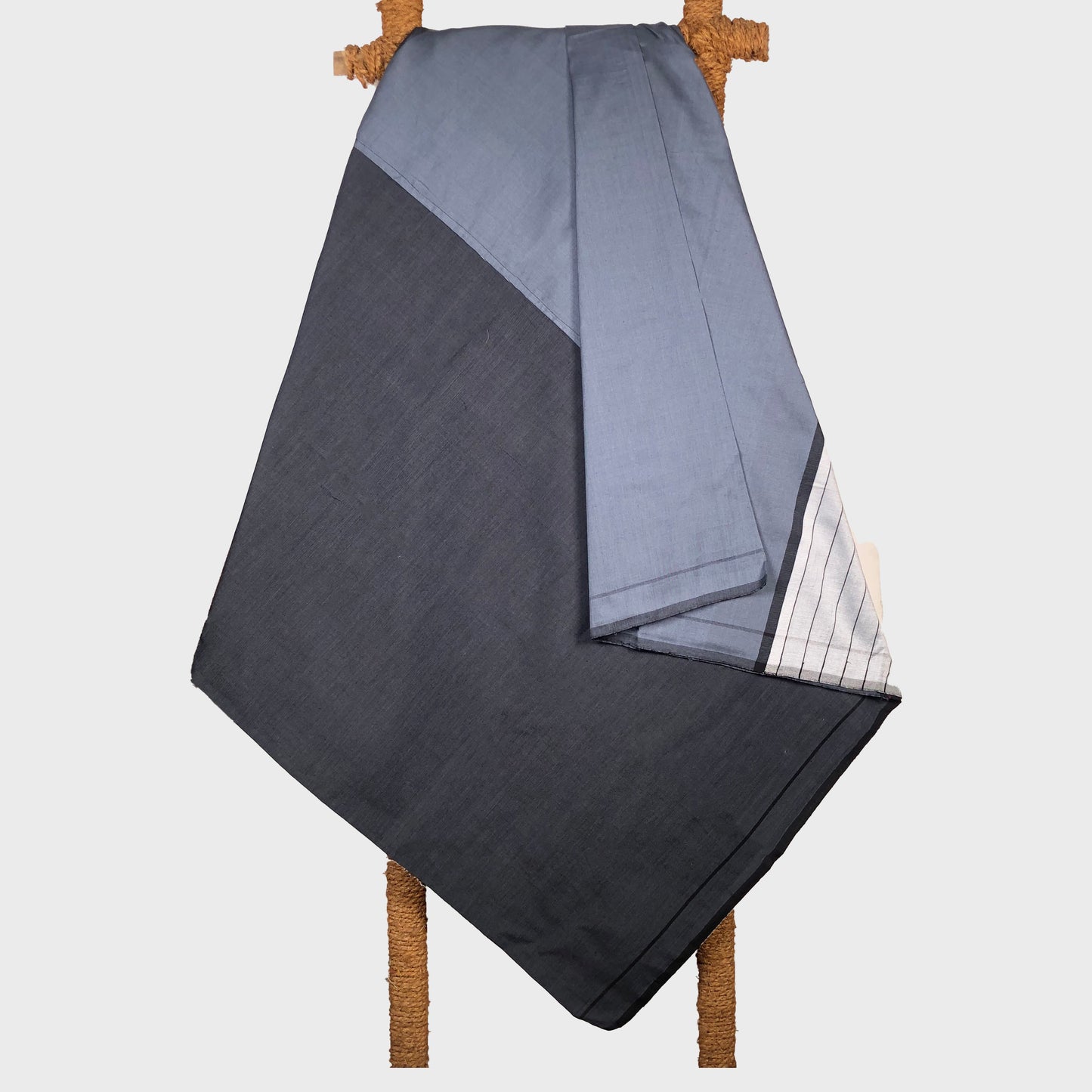 BAREFOOT Handloom Sarong