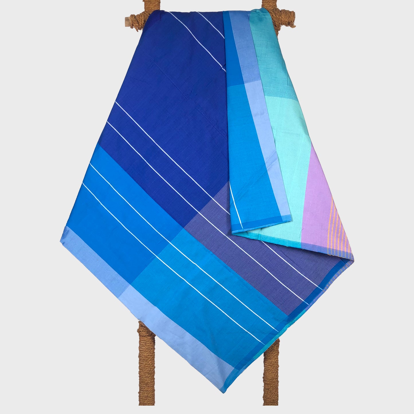 BAREFOOT Handloom Sarong
