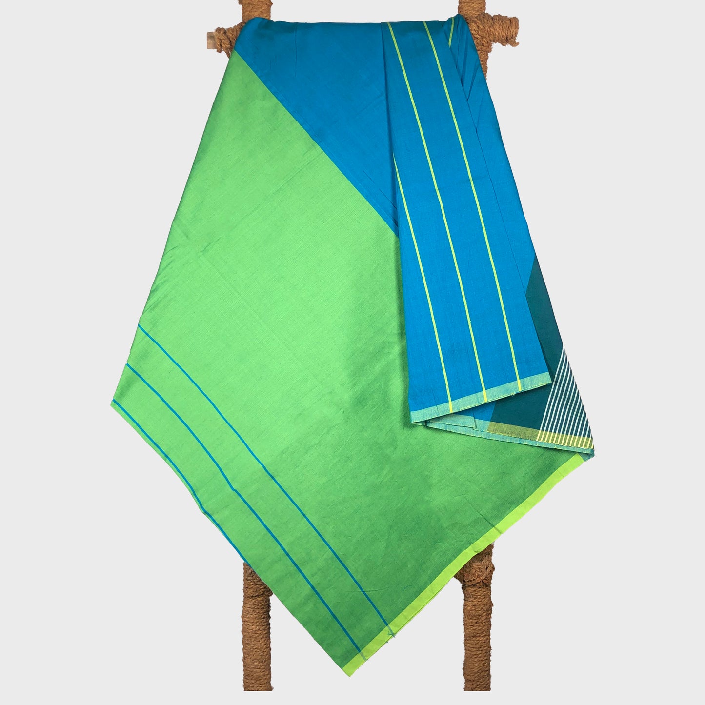 BAREFOOT Handloom Sarong