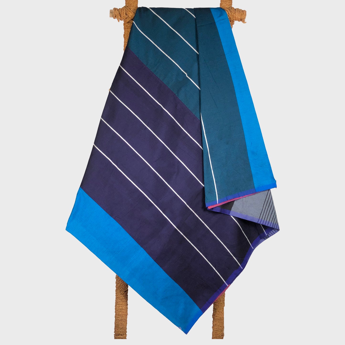 BAREFOOT Handloom Sarong