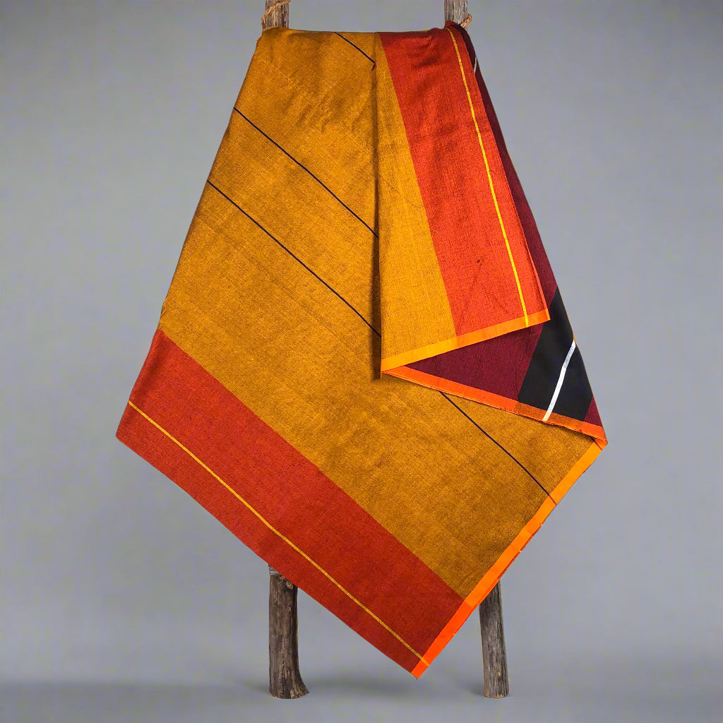 Designer Sarong: Plain Tiger