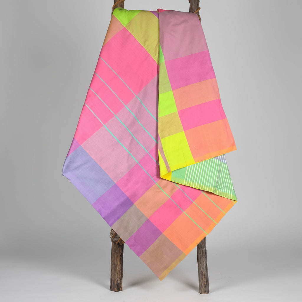 BAREFOOT Handloom Sarong