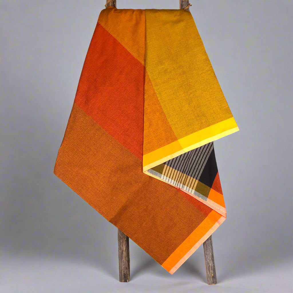 Designer Sarong: Ceylon Grey Hornbill
