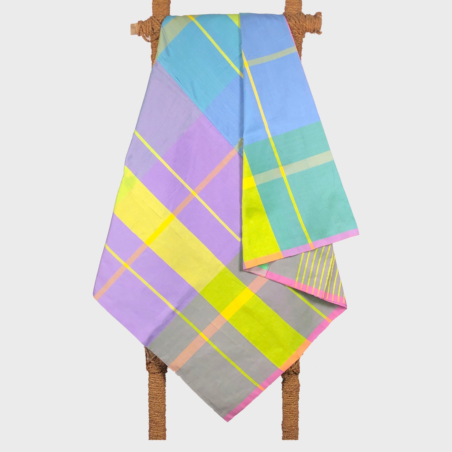BAREFOOT Handloom Sarong