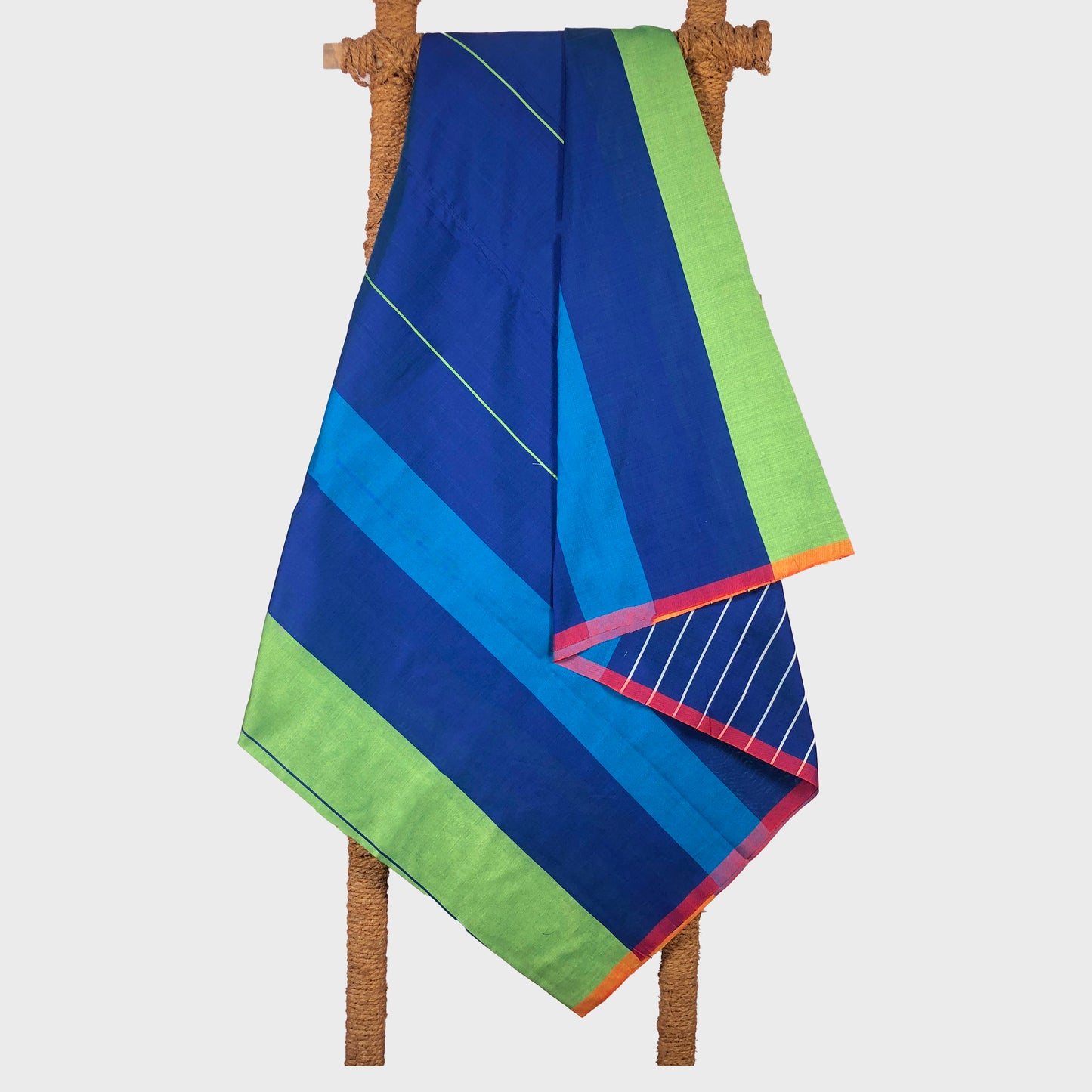 BAREFOOT Handloom Sarong