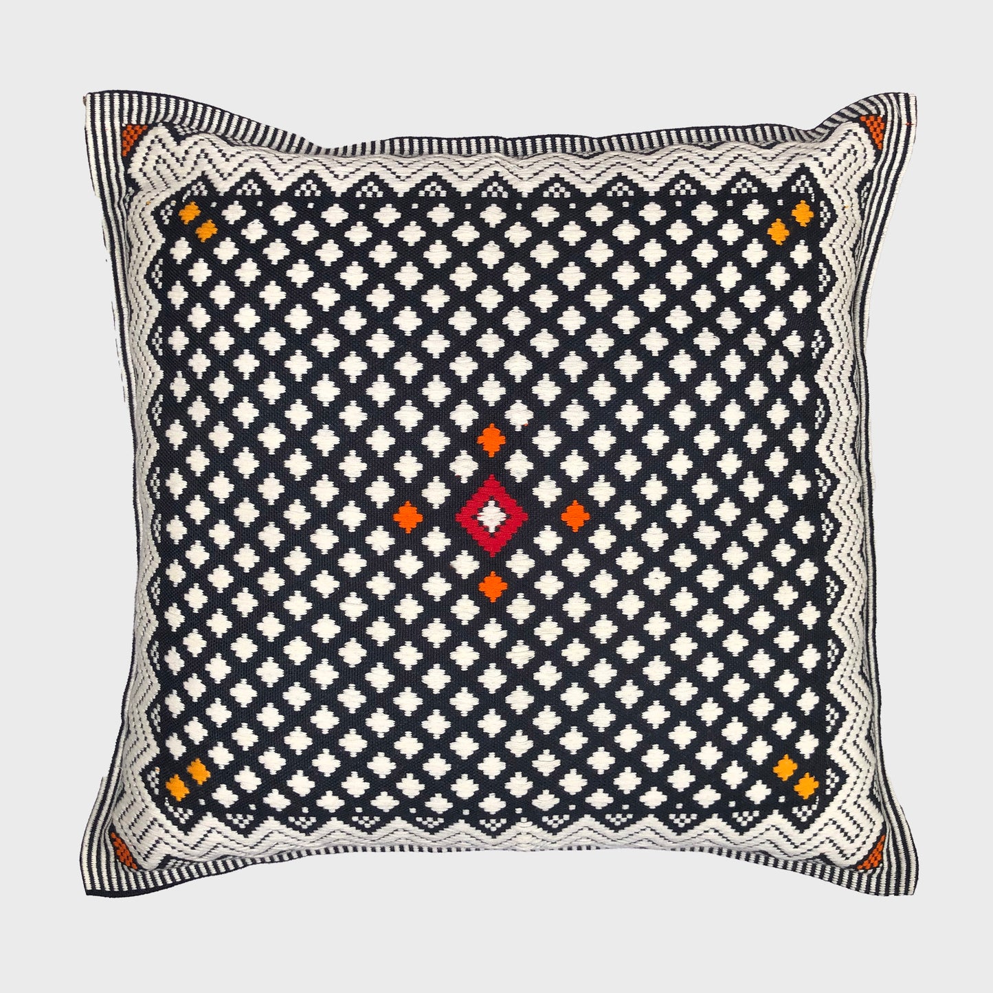 Dumbara Cushion Cover. 18" x 18" / 45cm x 45cm
