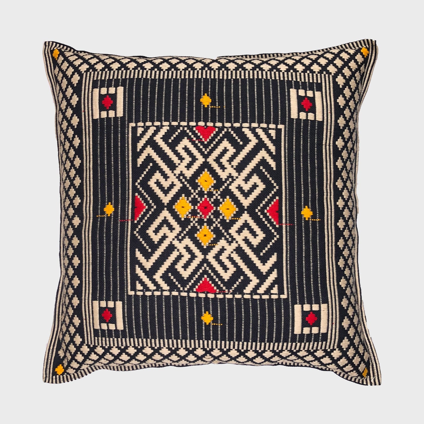 Dumbara Cushion Cover. 18" x 18" / 45cm x 45cm