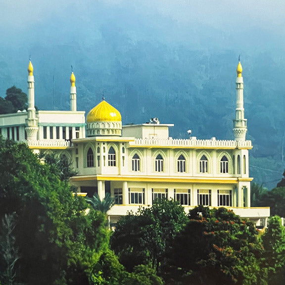 Iconic Masjids of Ceylon by Asiff Hussein