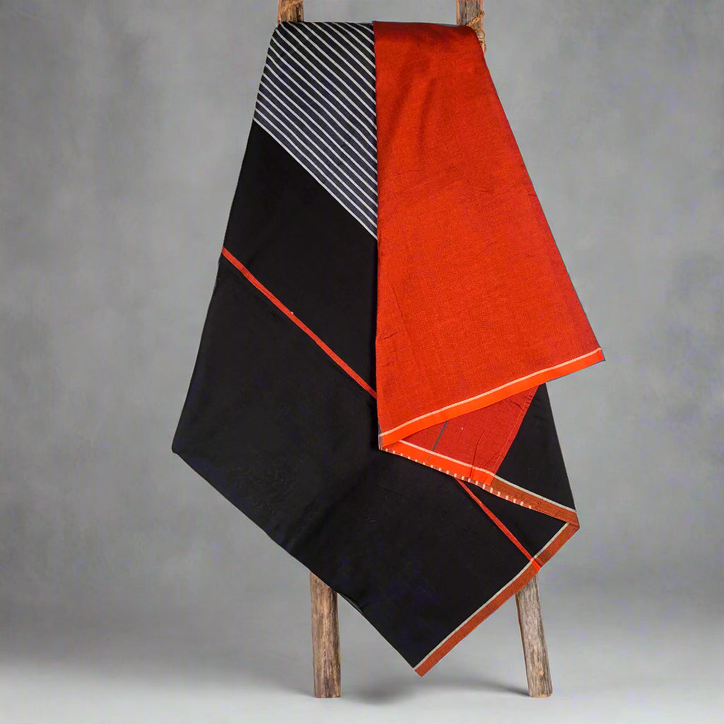 Designer Sarong: Trumpet Shell