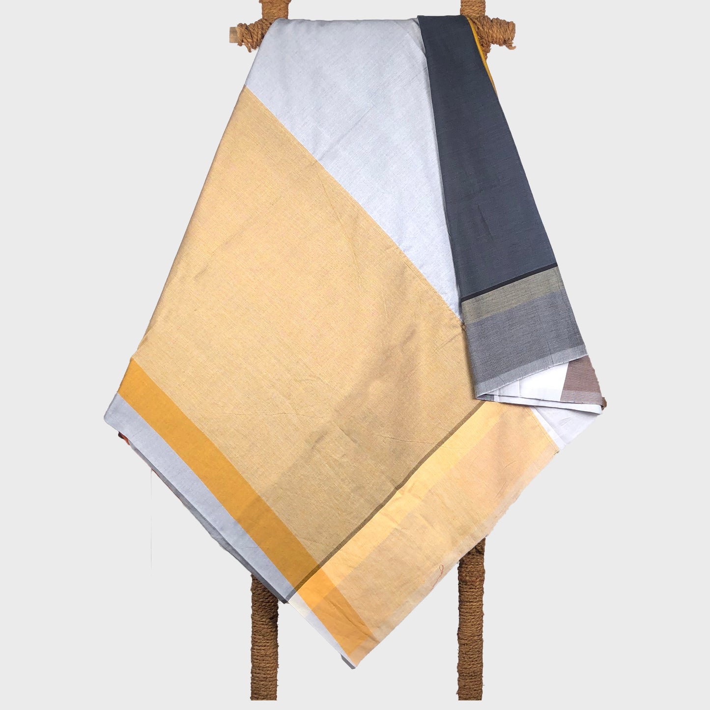 Designer Sarong: Slender Loris