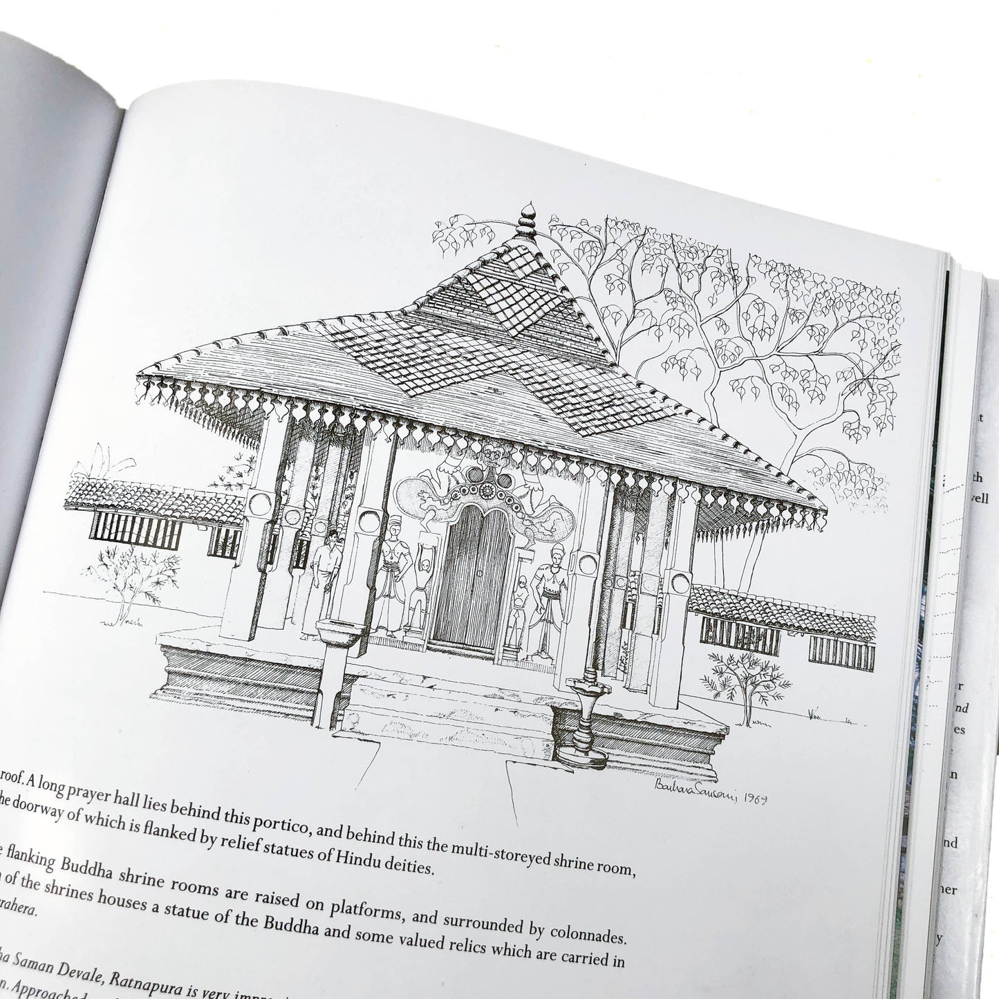 The Architecture of an Island. Ronald Lewcock, Barbara Sansoni & Laki Senanayake