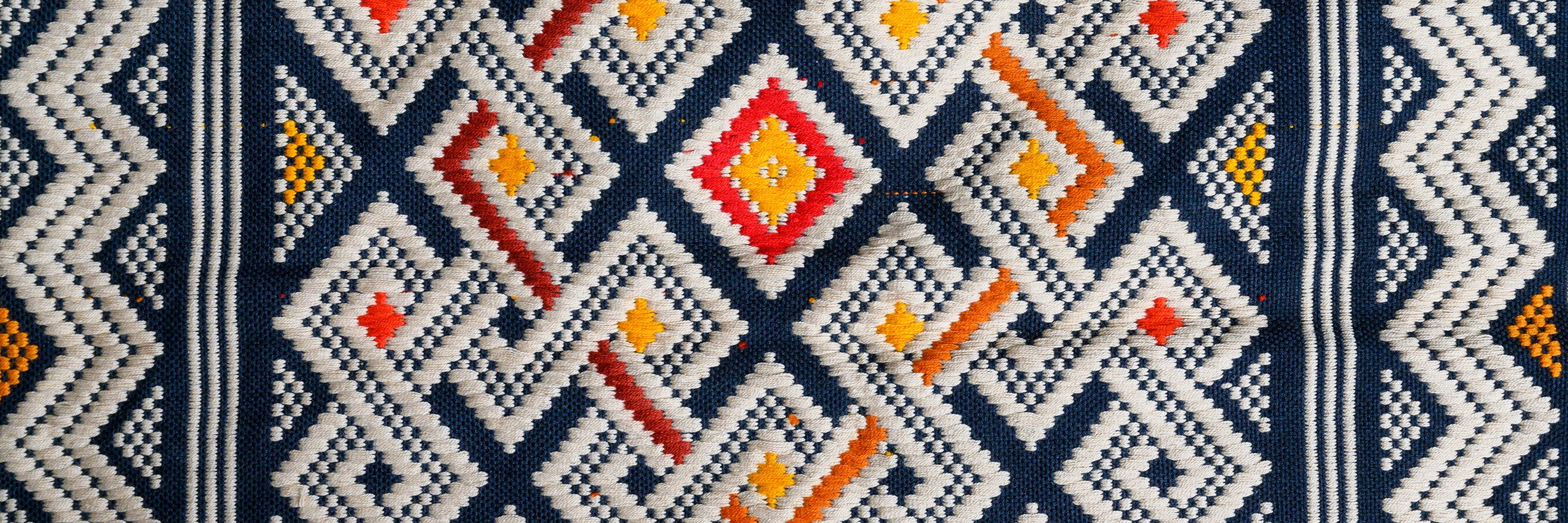 Dumbra Rata Traditional Dumbara Weaving – BAREFOOT