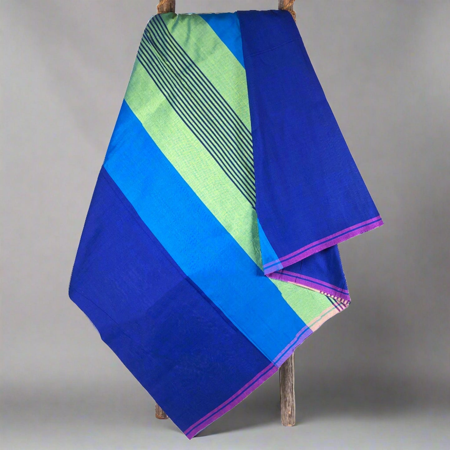 BAREFOOT Handloom Sarong