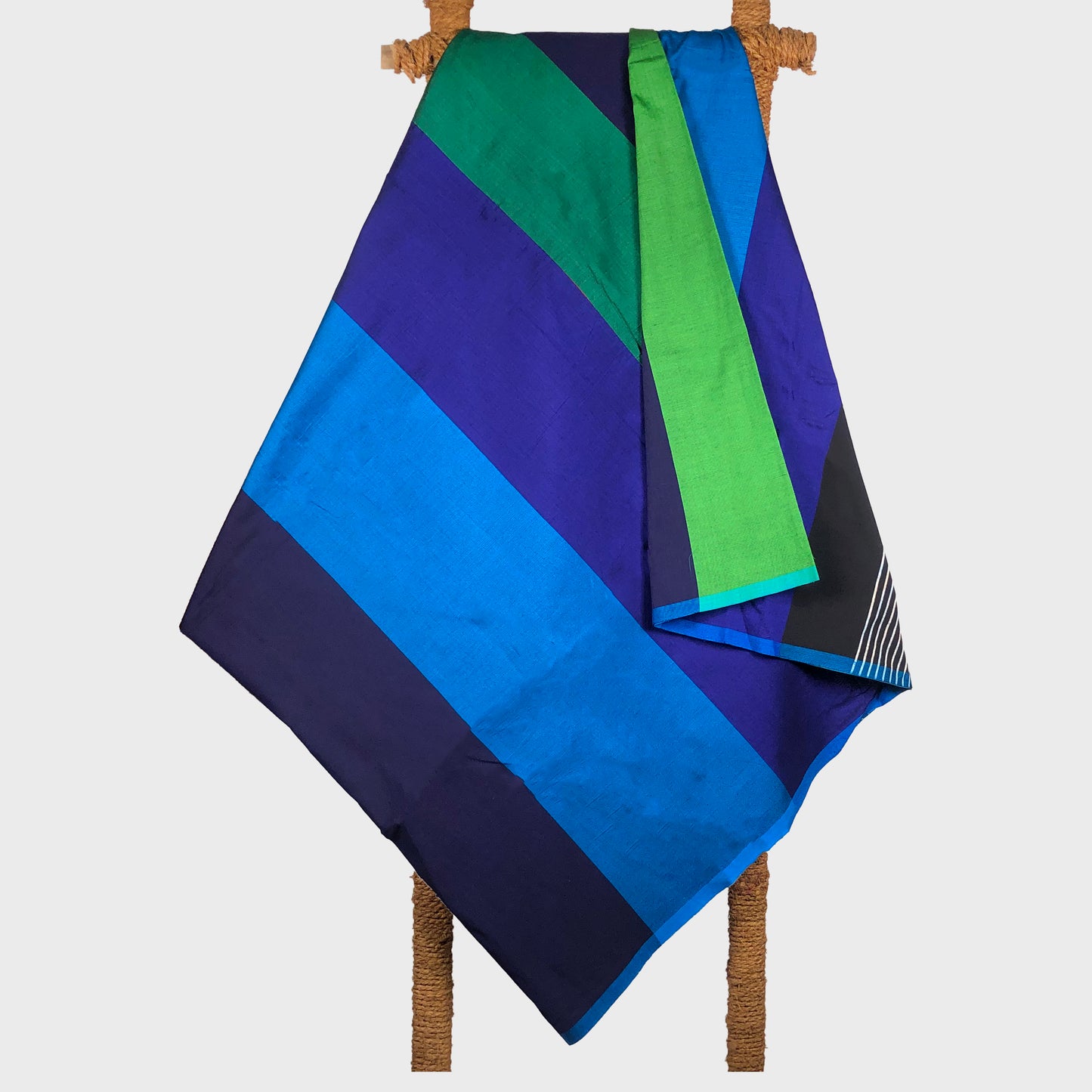BAREFOOT Handloom Sarong