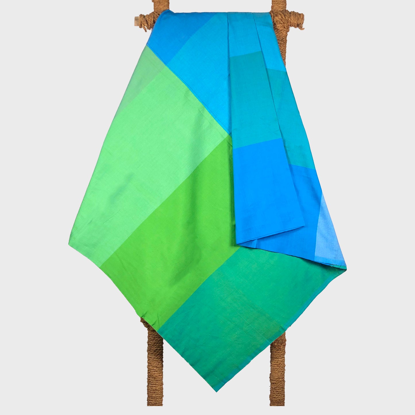 BAREFOOT Handloom Sarong