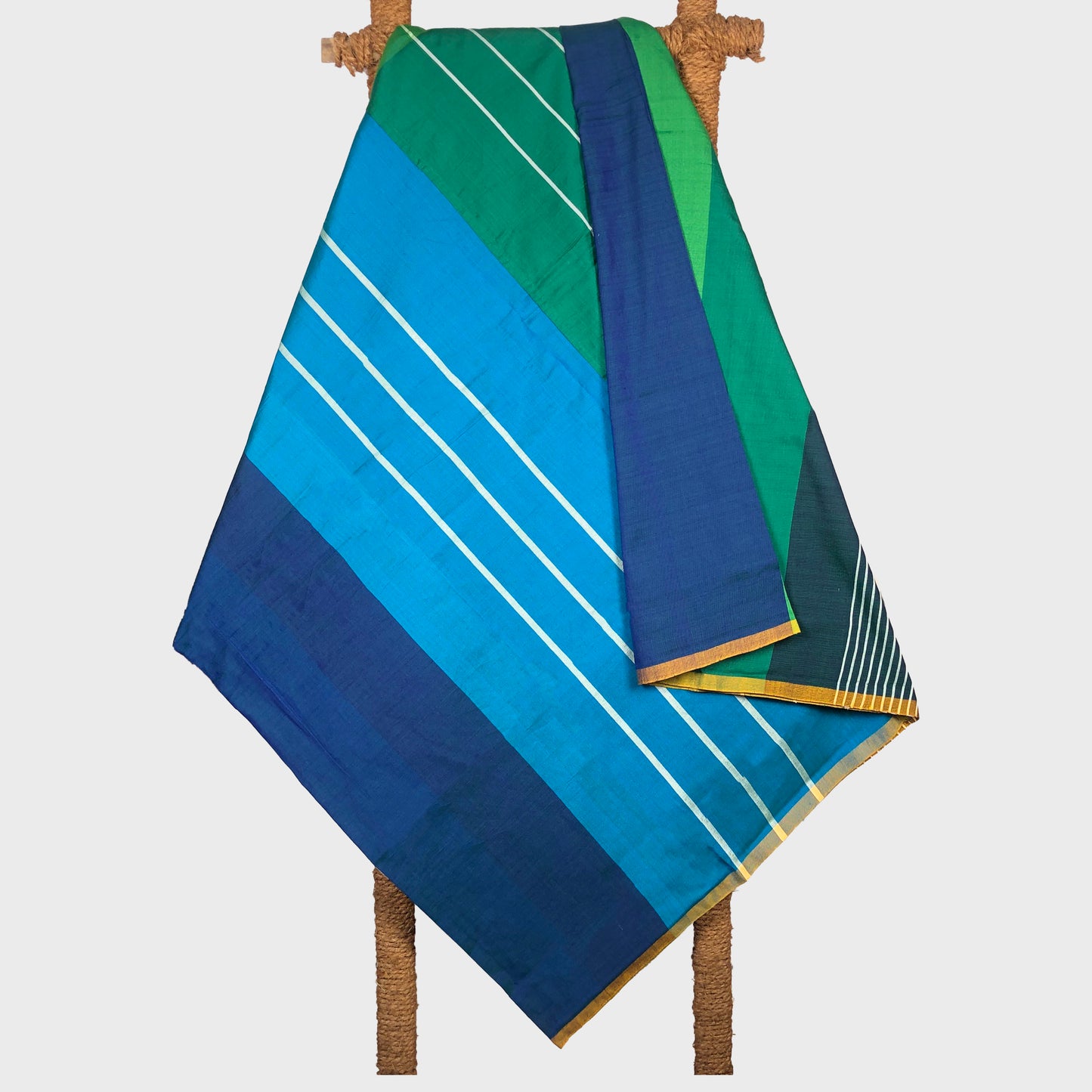 BAREFOOT Handloom Sarong