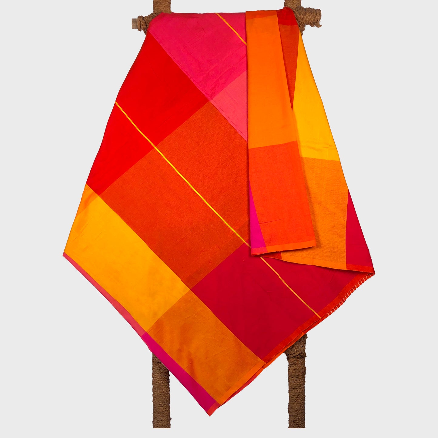 BAREFOOT Handloom Sarong
