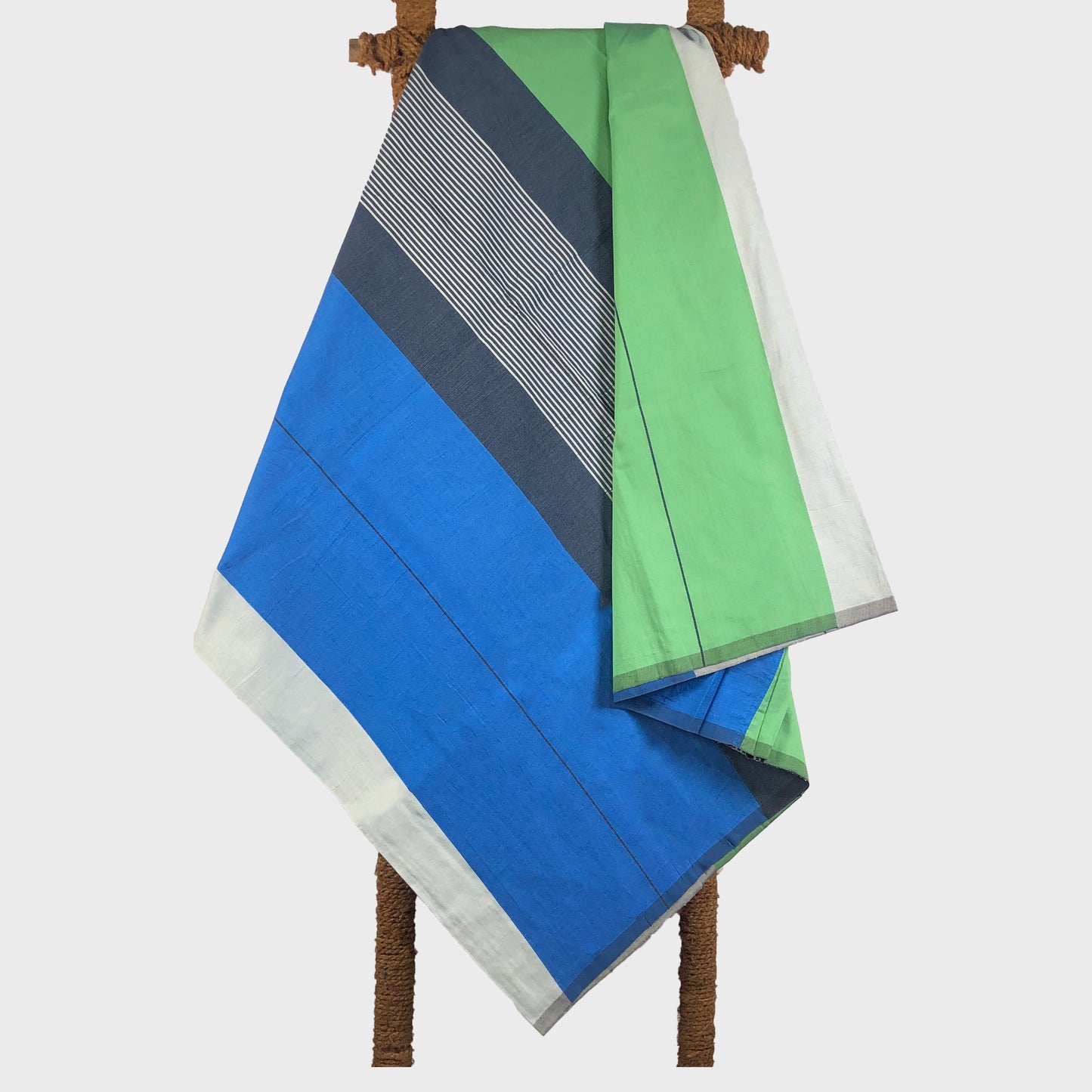 BAREFOOT Handloom Sarong