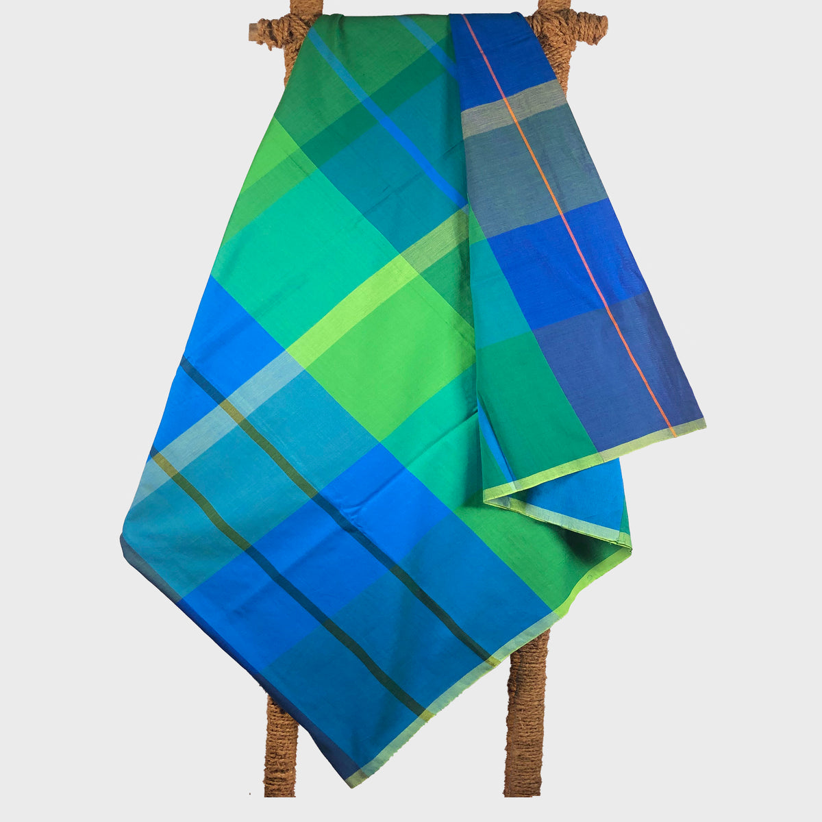 BAREFOOT Handloom Sarong