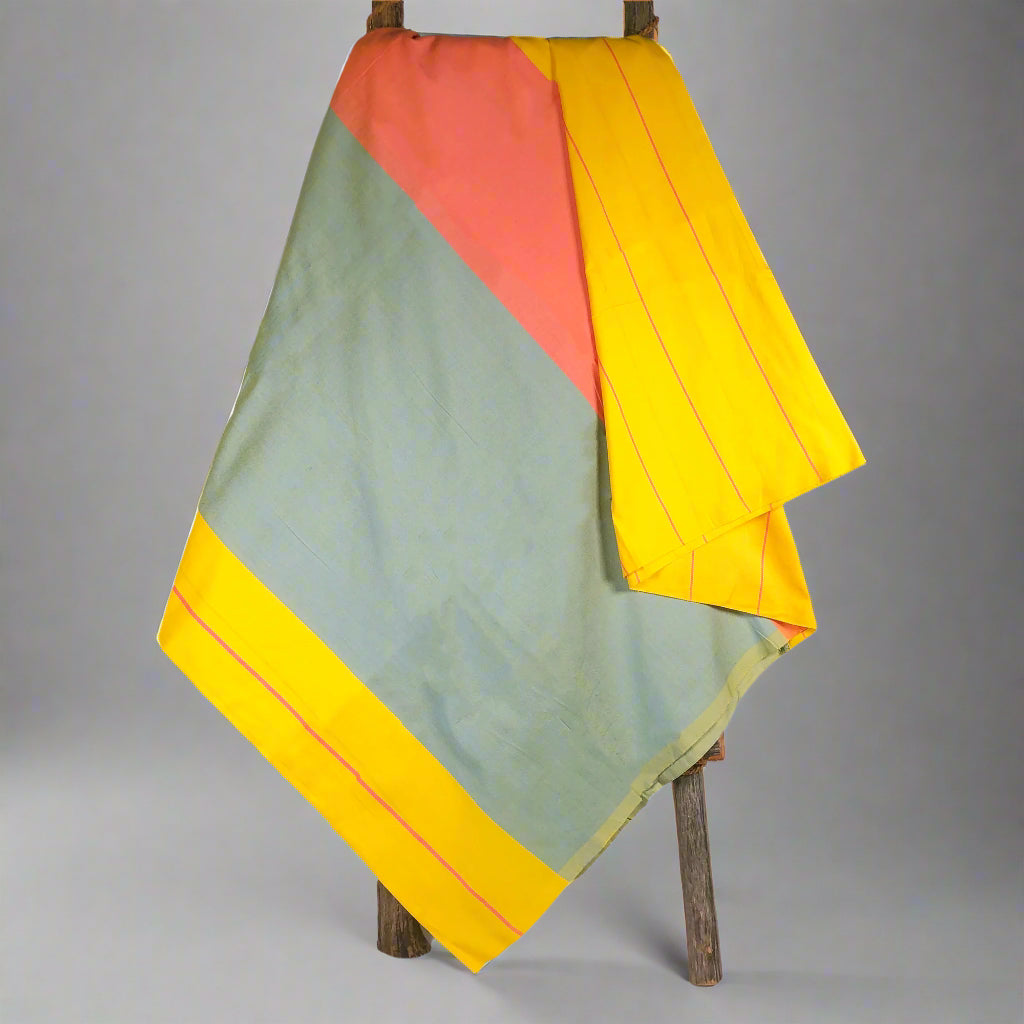 BAREFOOT Handloom Sarong