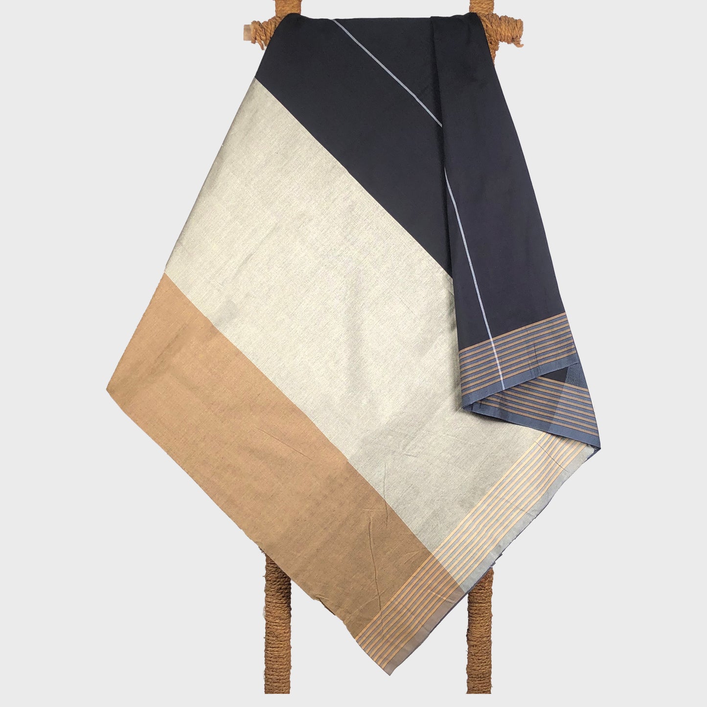 Designer Sarong: Ass's-ear Abalone