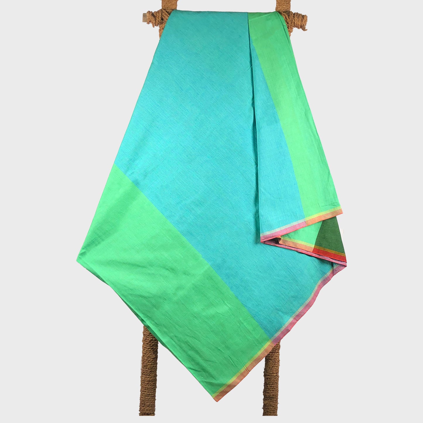 Designer Sarong: Ceylon Small Barbet