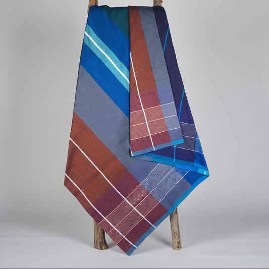 Designer Sarong: Ceylon Blue Oak Leaf