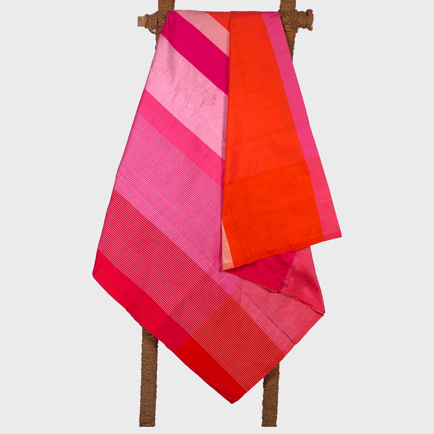 Designer Sarong: Pink Jewel Anemone