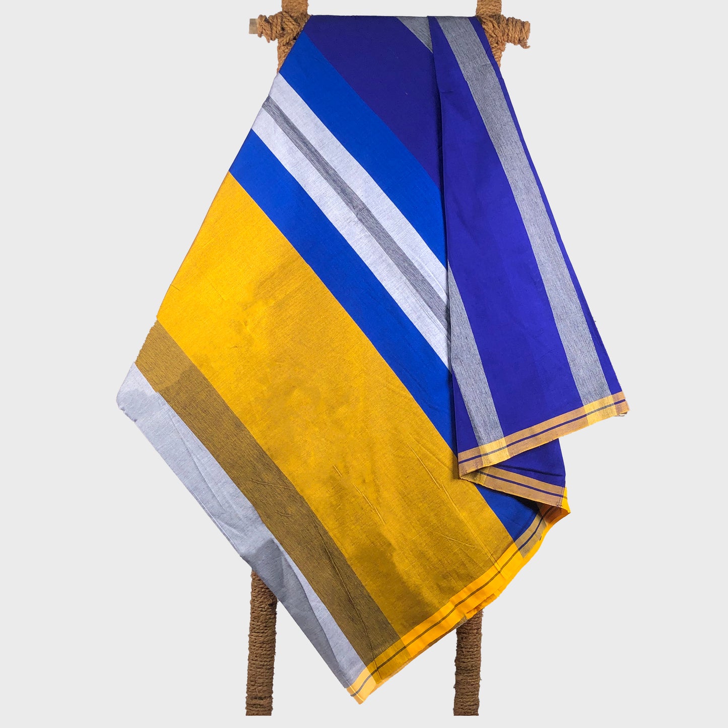 Designer Sarong: Powderblue Surgeon Fish