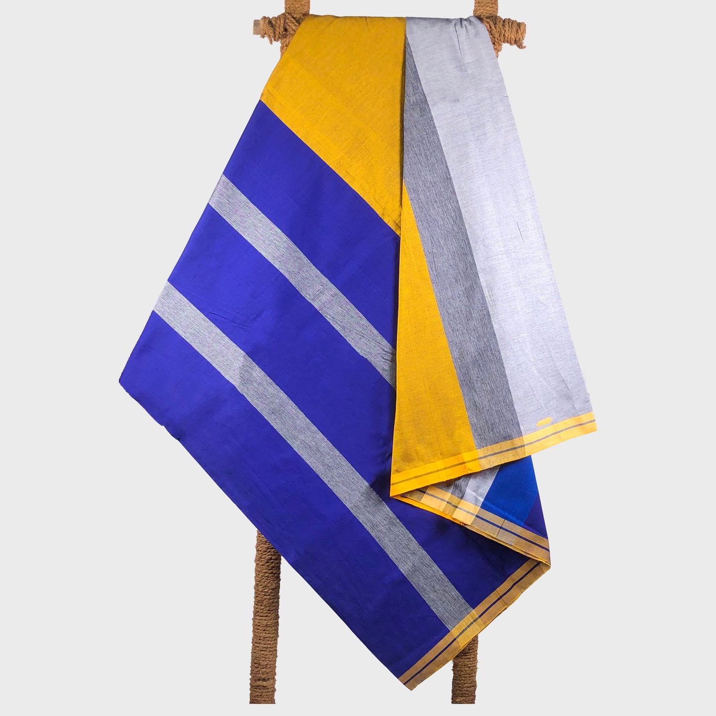 Designer Sarong: Powderblue Surgeon Fish
