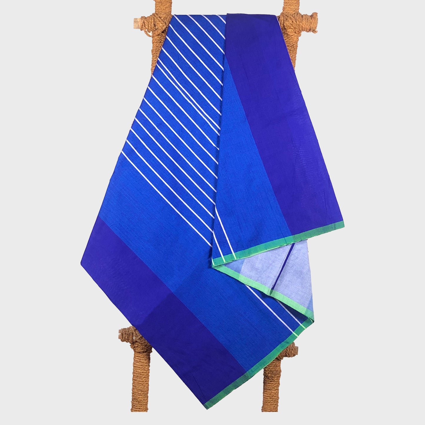 Designer Sarong: Spreading Day Flower