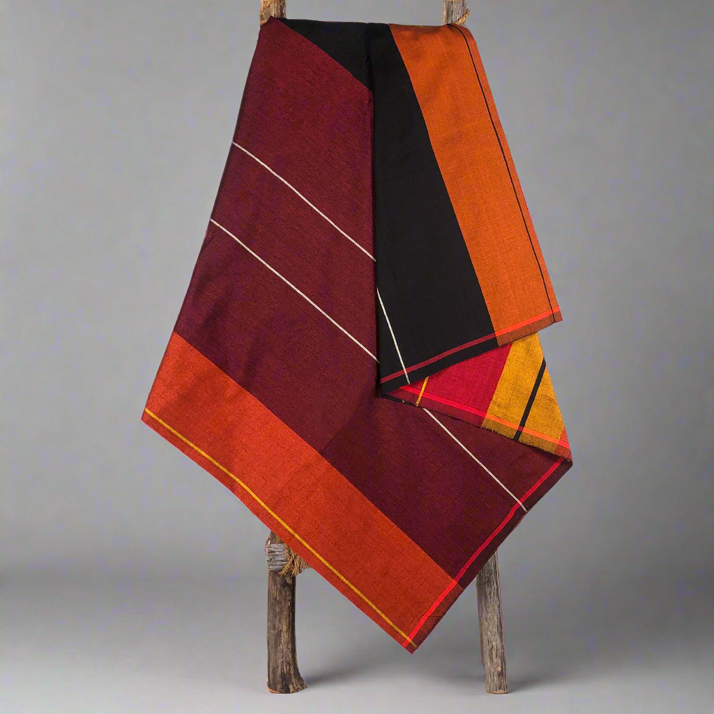 Designer Sarong: Plain Tiger