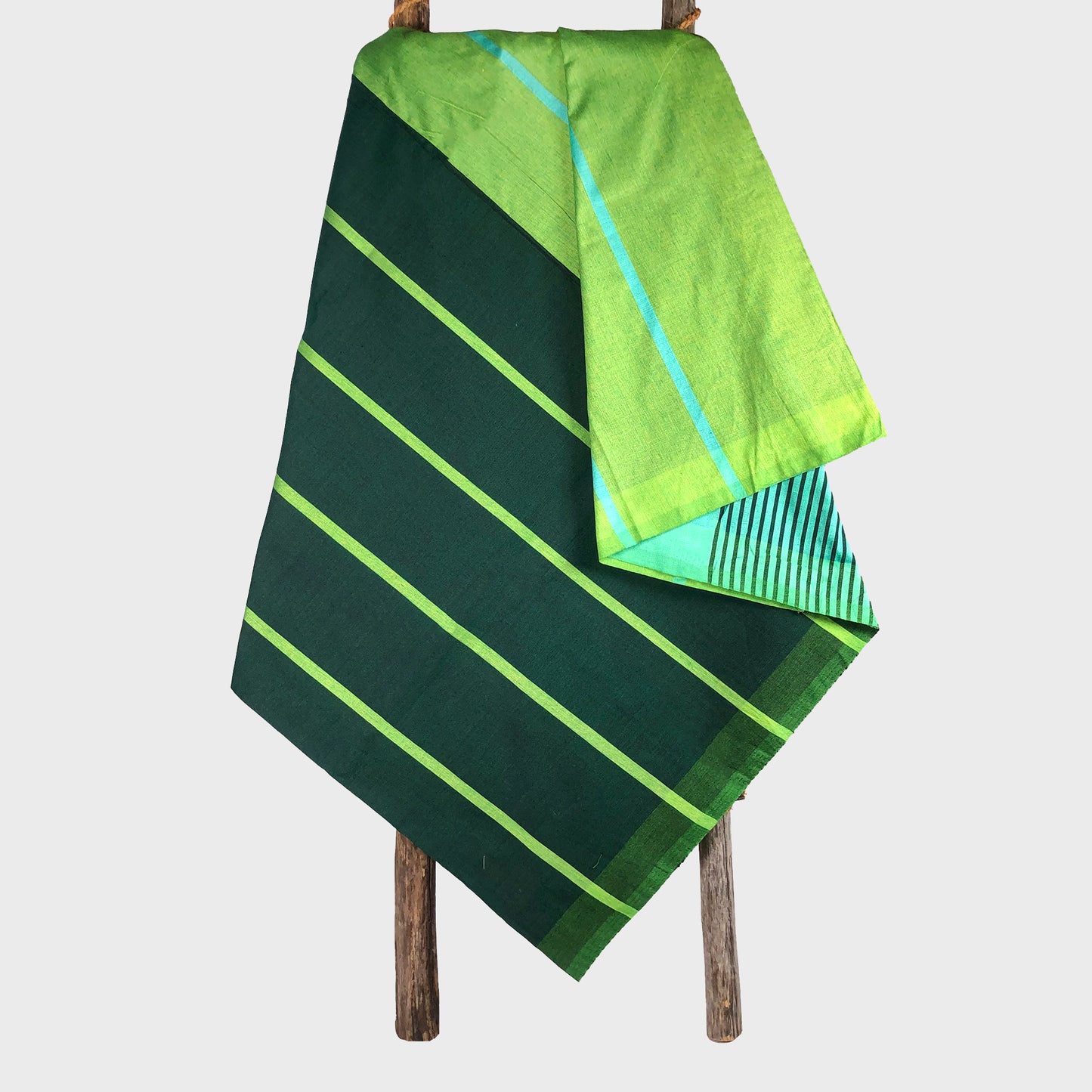 Designer Sarong: Ceylon Small Barbet