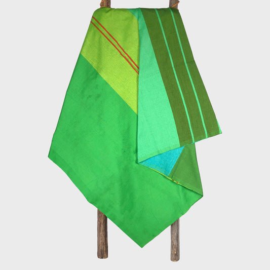 Designer Sarong: Ceylon Small Barbet