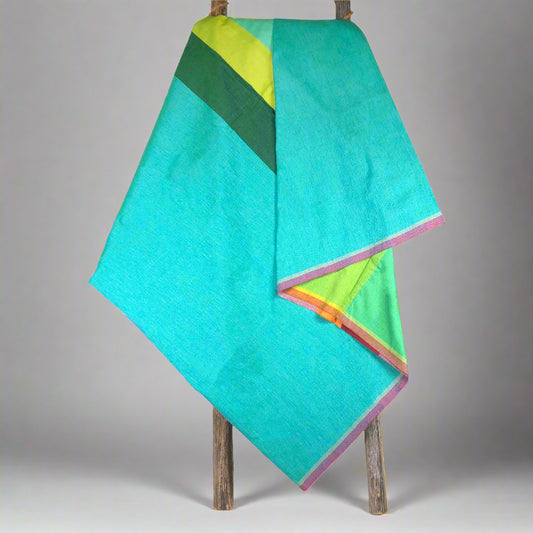 Designer Sarong: Ceylon Small Barbet