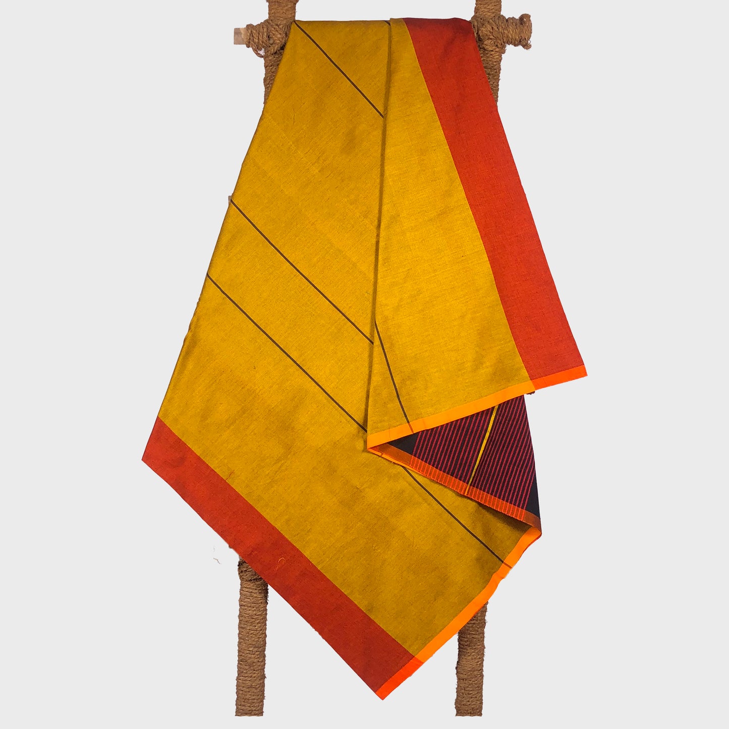 Designer Sarong: Plain Tiger