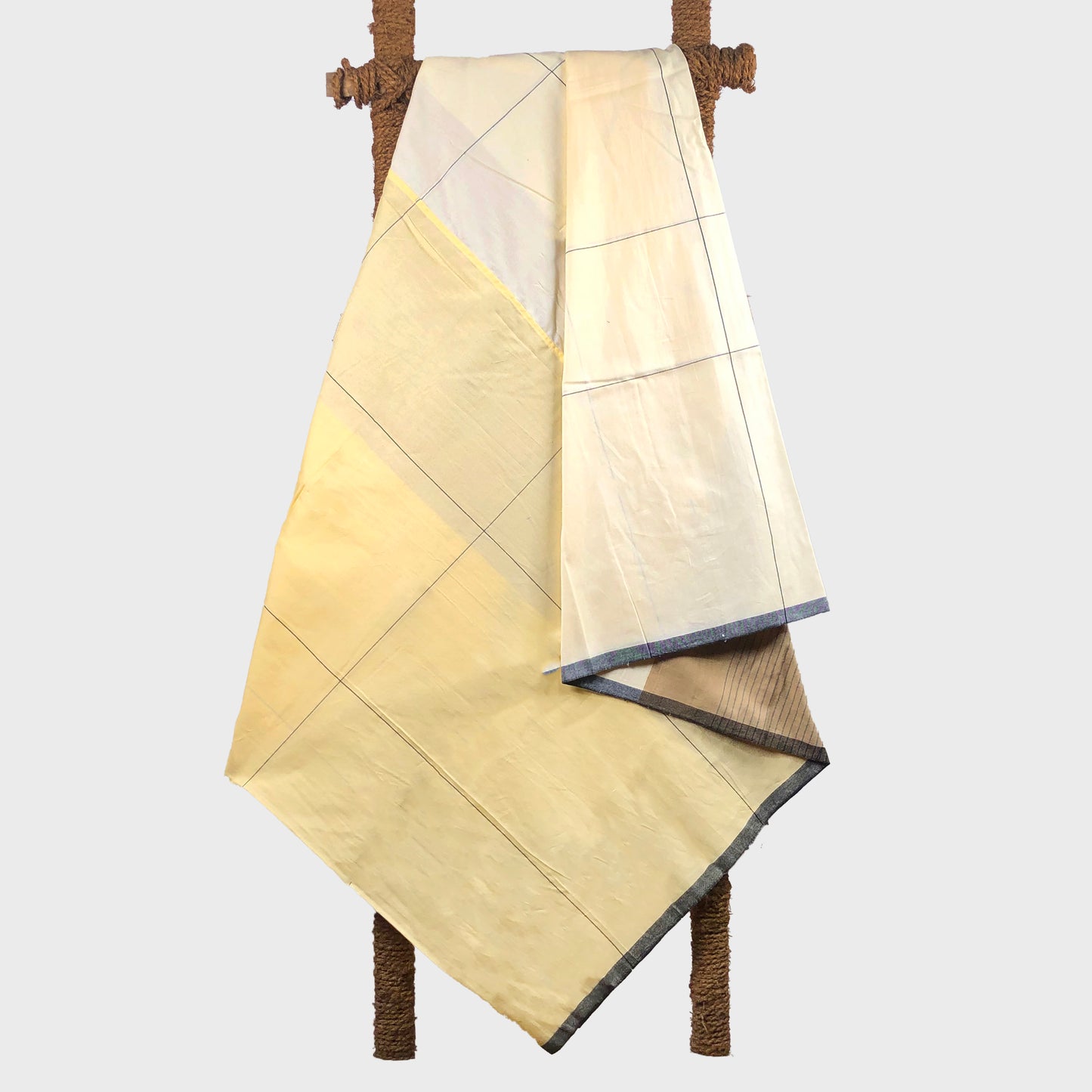 BAREFOOT Handloom Sarong