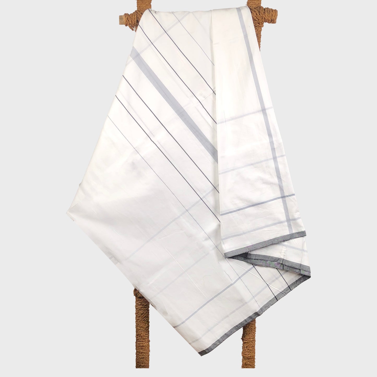 BAREFOOT Handloom Saron