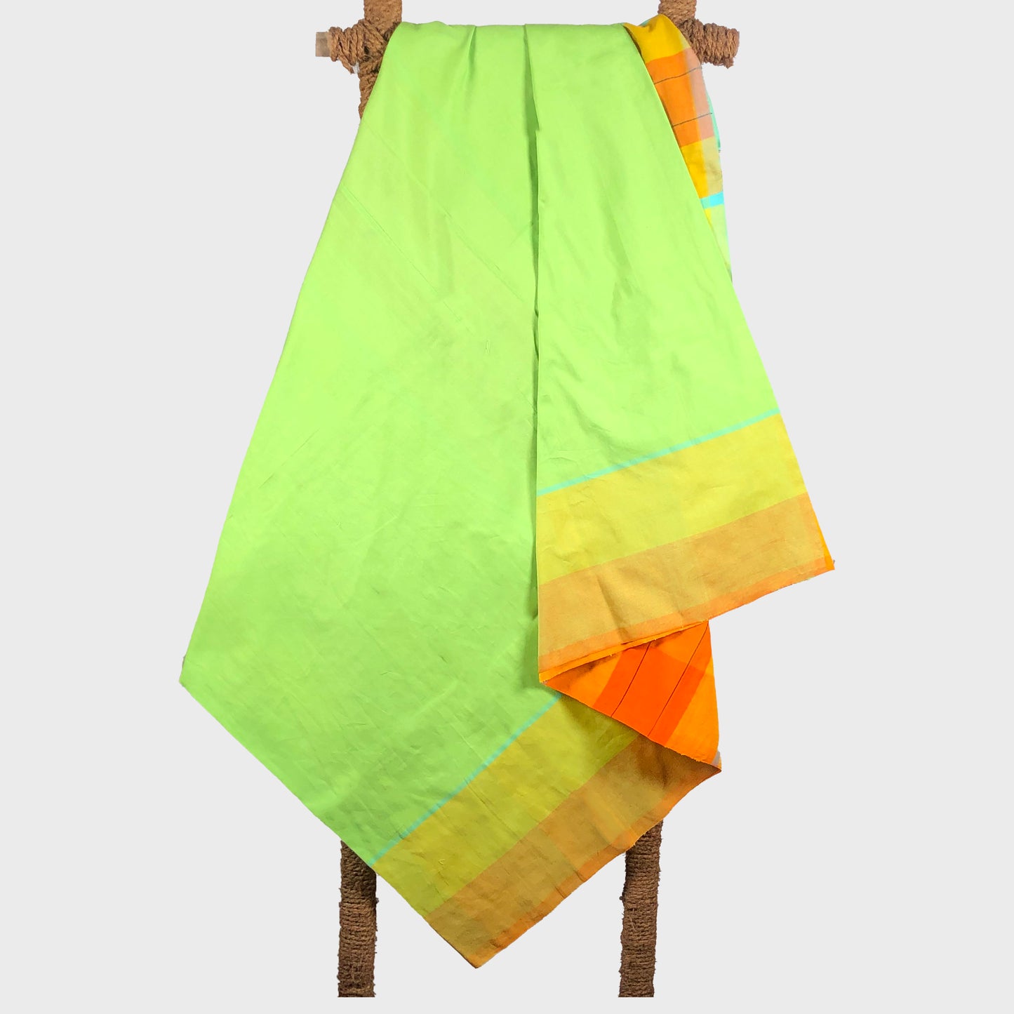 BAREFOOT Handloom Sarong