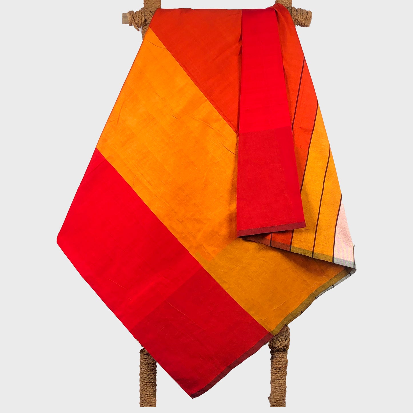 BAREFOOT Handloom Sarong