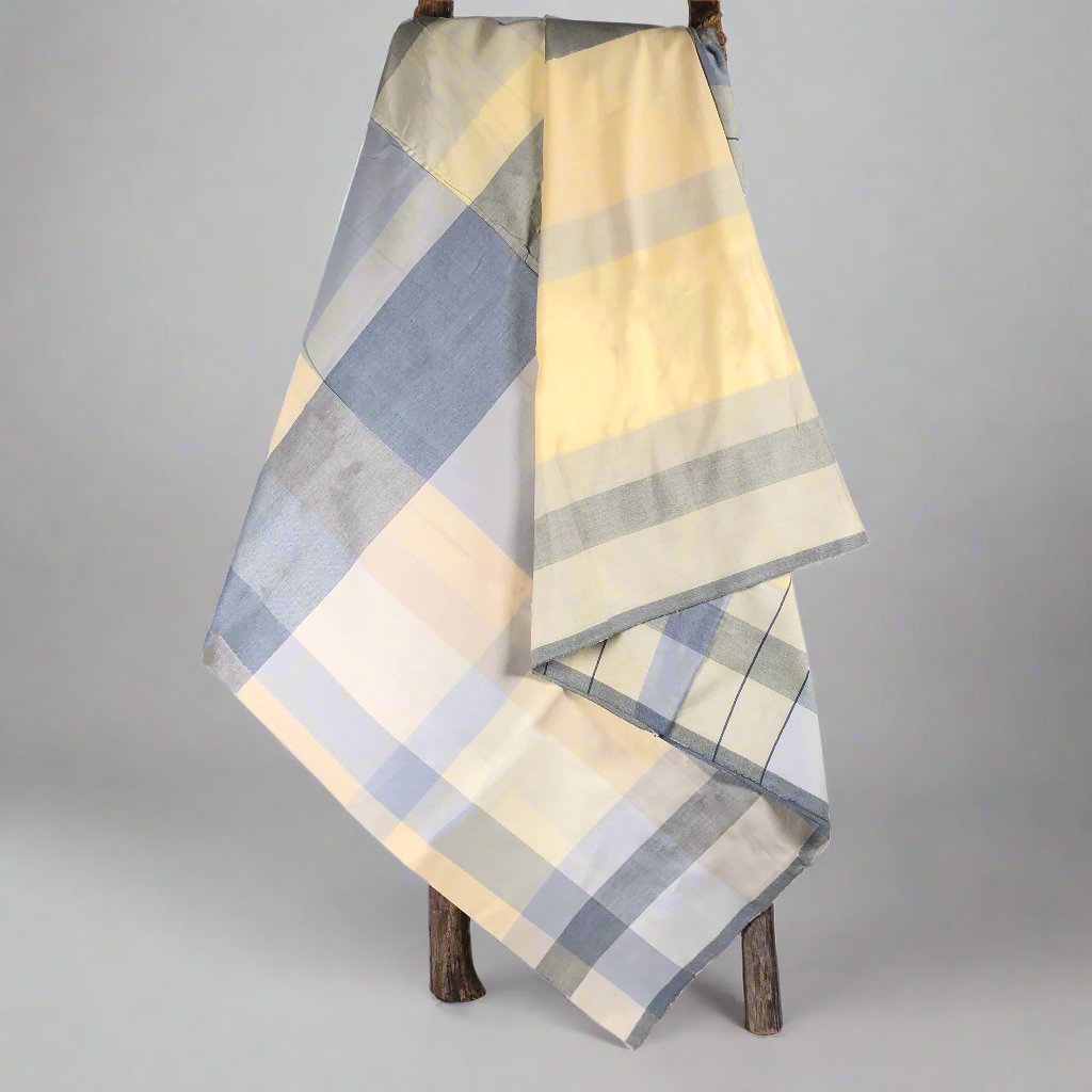 BAREFOOT Handloom Sarong