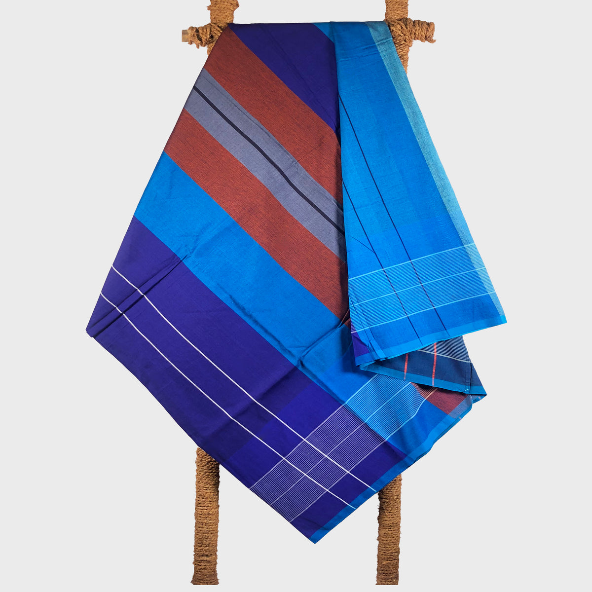 Designer Sarong: Ceylon Blue Oak Leaf