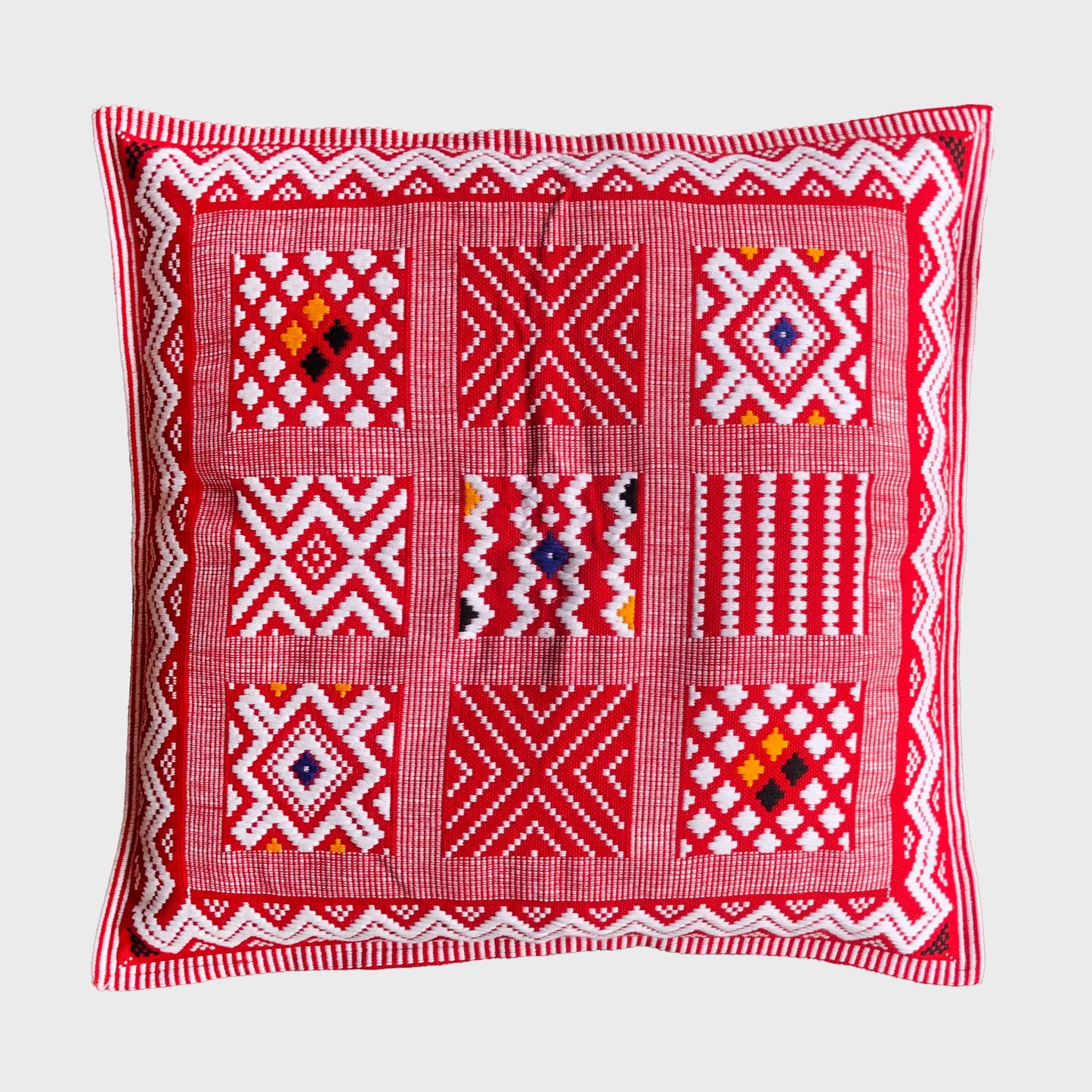 Dumbara Cushion Cover (18"x18"/ 45x45cm)