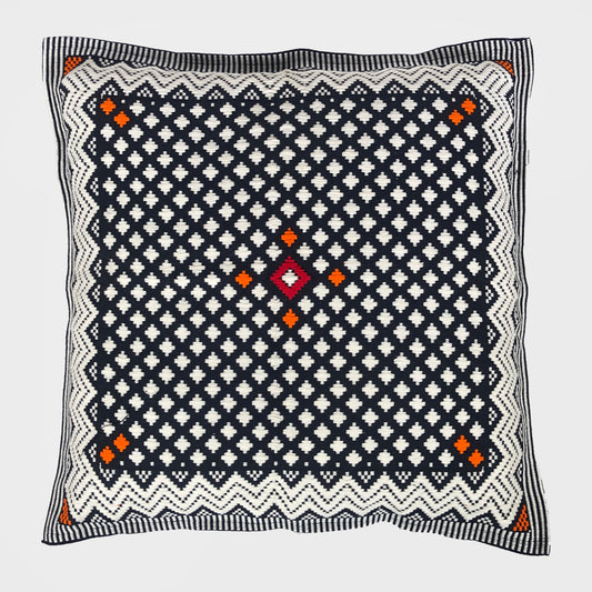 Dumbara Cushion Cover. 18" x 18" / 45cm x 45cm