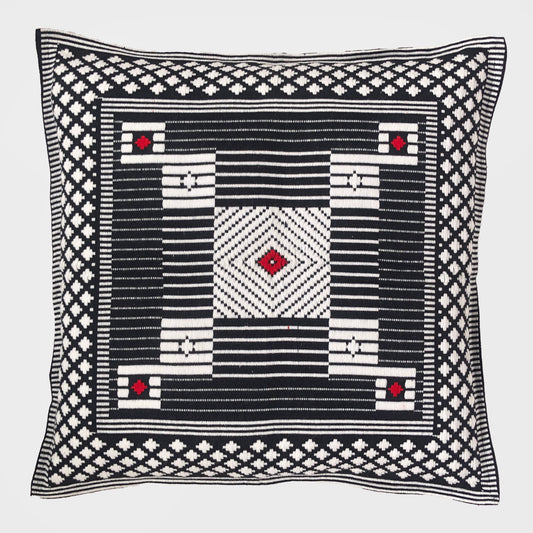 Dumbara Cushion Cover. 18" x 18" / 45cm x 45cm