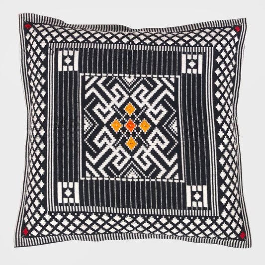 Dumbara Cushion Cover. 18" x 18" / 45cm x 45cm