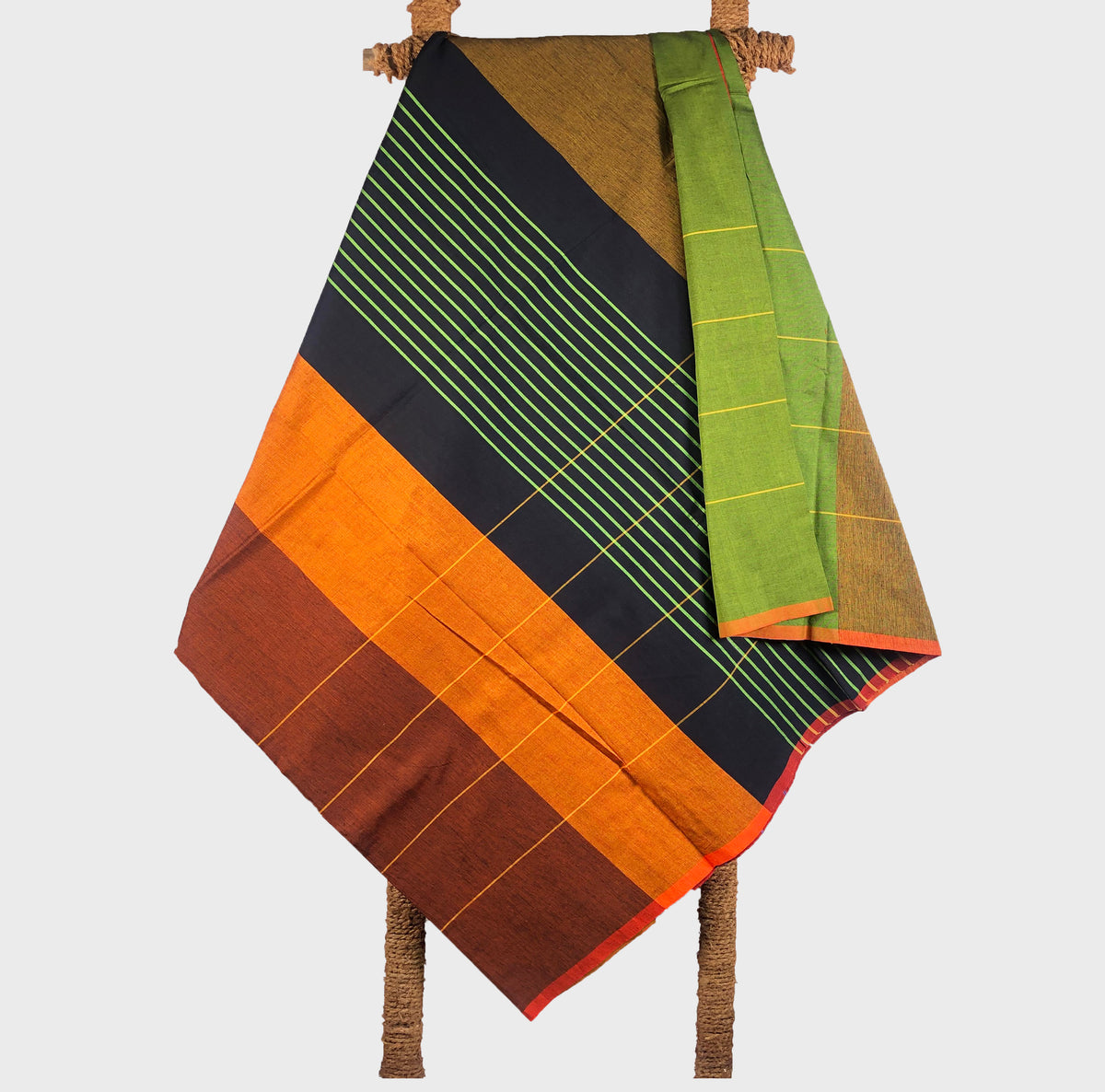 Designer Sarong: Gaudy Baron