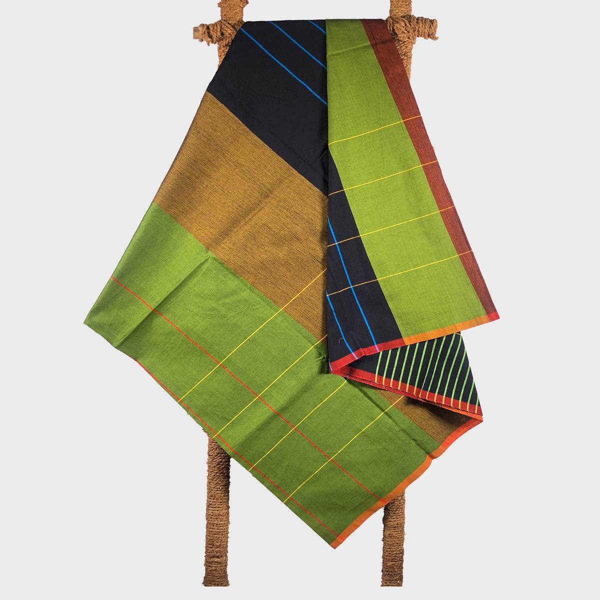 Designer Sarong: Gaudy Baron
