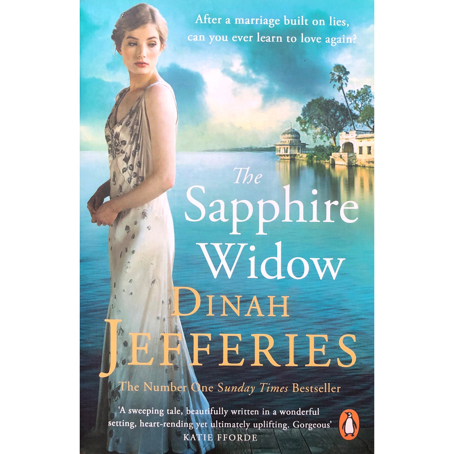 The Sapphire Widow. Dinah Jefferies'