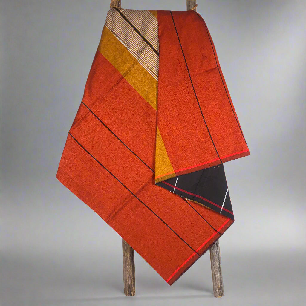 Designer Sarong: Plain Tiger